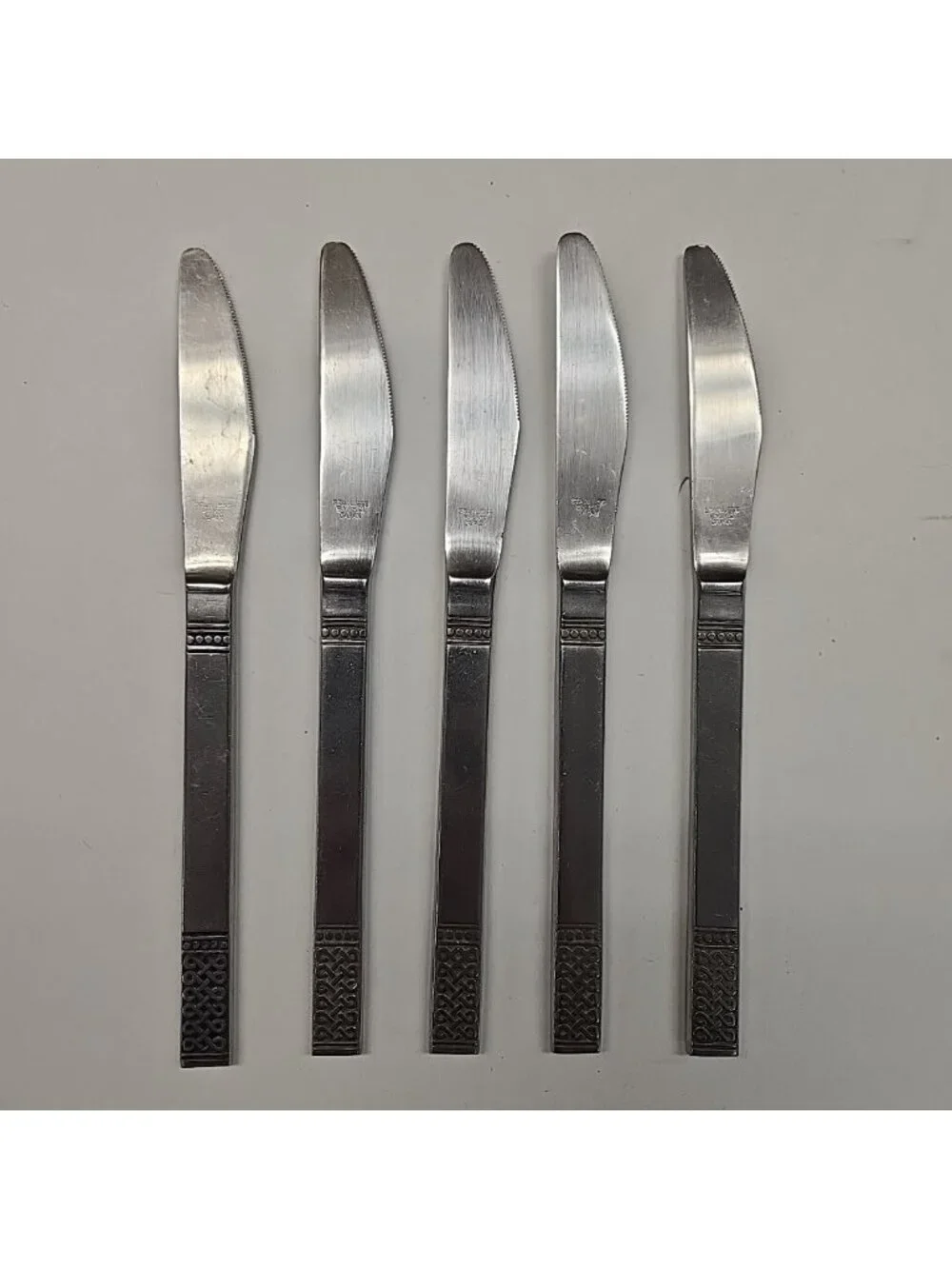 Vintage MSI Danika Set of 5 Knives Celtic Knot Japan Stainless Flatware
